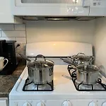 Robins Nest 10 Min To Asheville Biltmore Bkfst Hot Tub Fireplace Sparkling Water