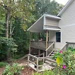 Robins Nest 10 Min To Asheville Biltmore Bkfst Hot Tub Fireplace Sparkling Water